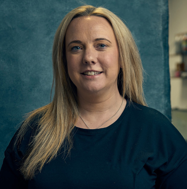 Client account manager for bespoke deal toy and financial tombstone projects